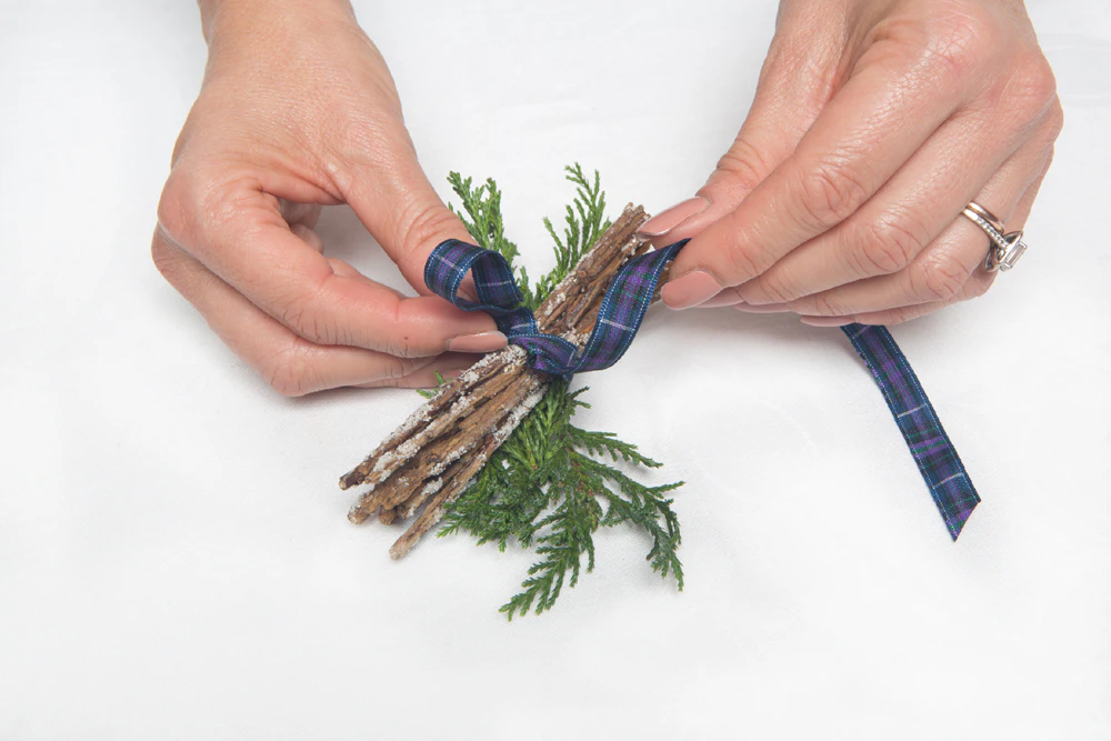 Tailored Ribbon Bow Cake Tailored Ribbon Bow Cake