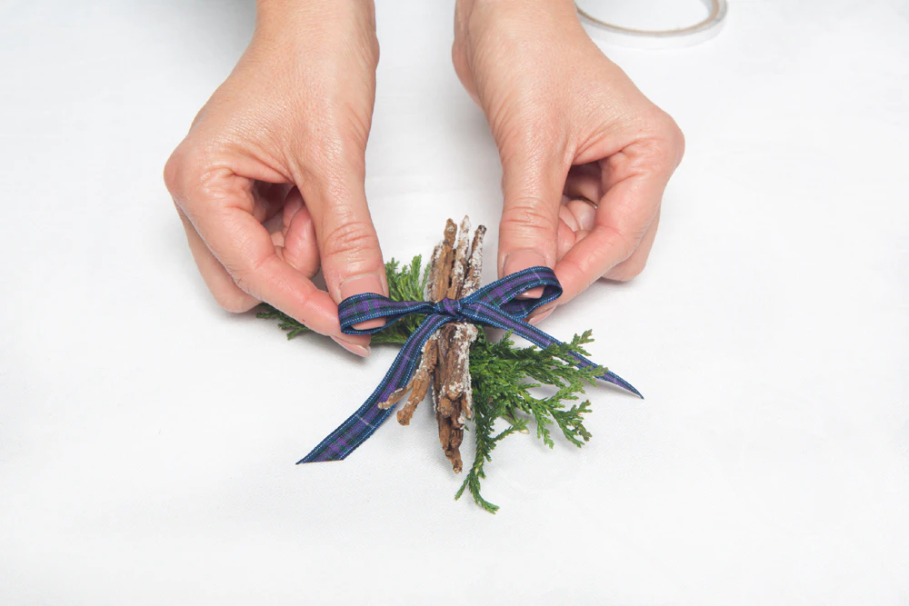 Tailored Ribbon Bow Cake Tailored Ribbon Bow Cake