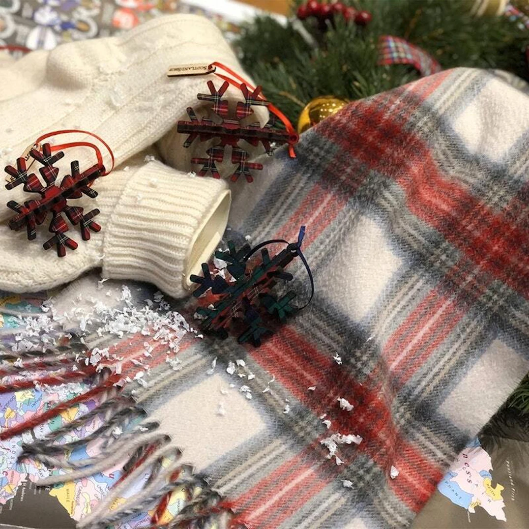 For Men Royal Stewart 100% Cashmere Scarf Check Plaid Tartan Made In For Men Royal Stewart 100% Cashmere Scarf Check Plaid Tartan Made In